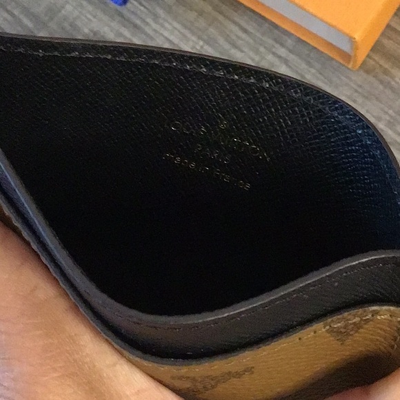 Louis Vuitton Monogram Card Holder - Picture 4 of 7